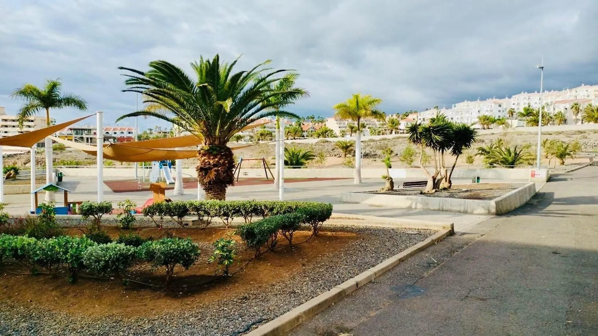 Beautiful Holiday Home By The Beach, Cleaning Included Callao Salvaje 0*,  Spanien