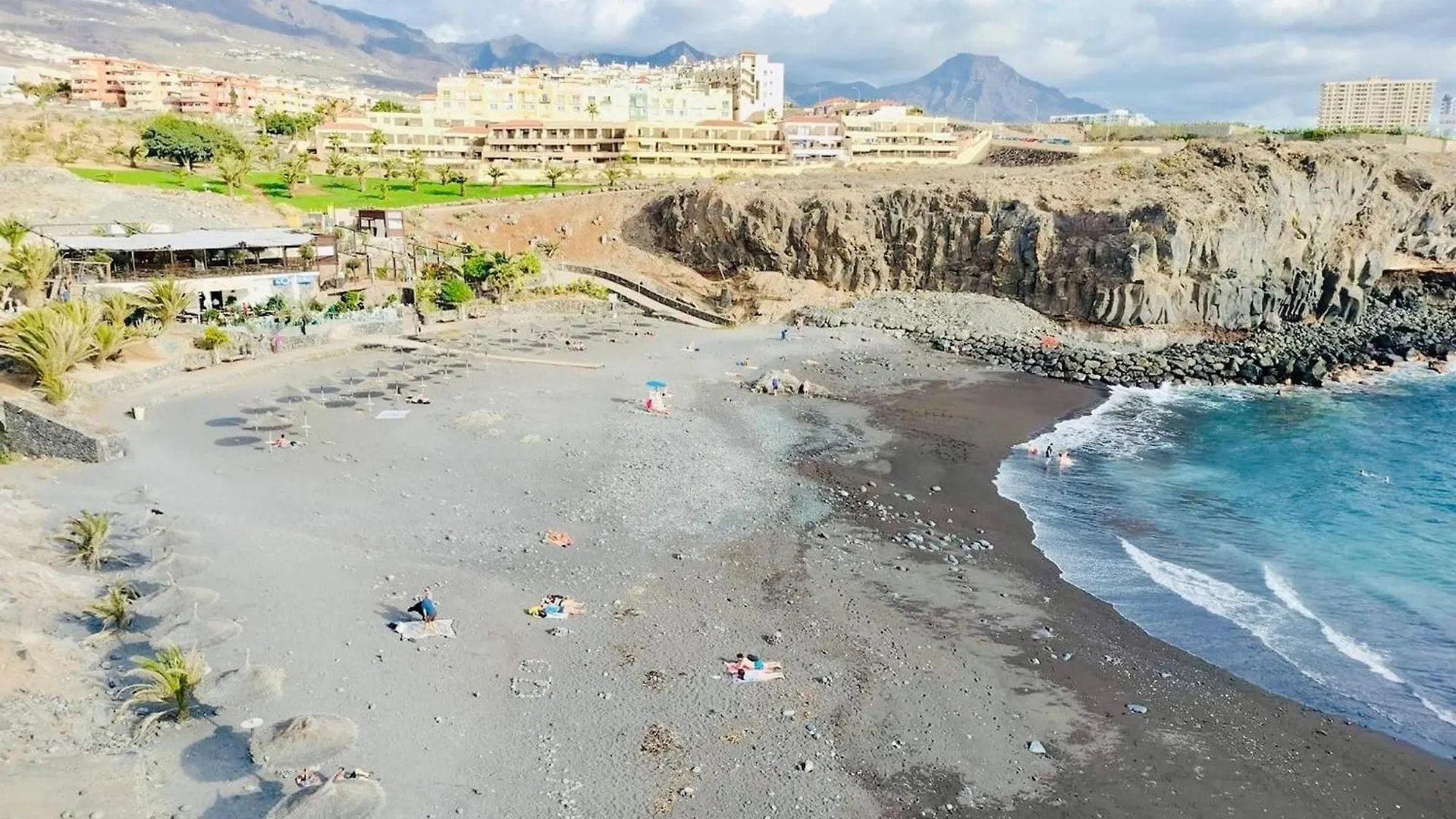 Beautiful Holiday Home By The Beach, Cleaning Included Callao Salvaje
